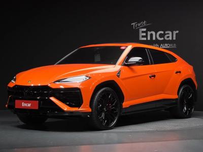 2025 Lamborghini Urus
