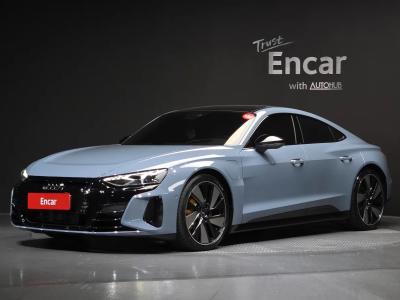 2022 Audi e-tron GT