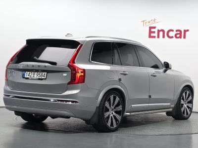 2023 Volvo XC90