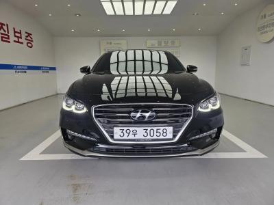 2018 Hyundai Grandeur
