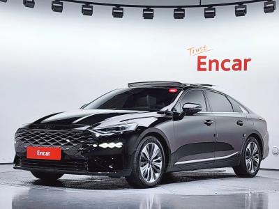2022 Kia K8