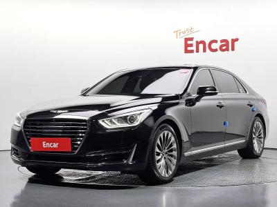 2018 Genesis EQ900