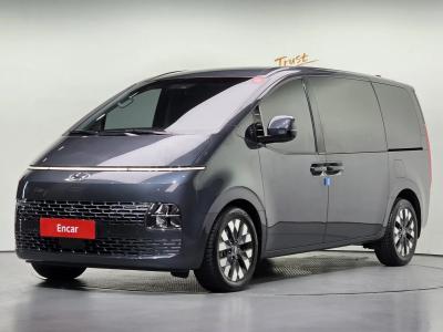 2022 Hyundai Staria