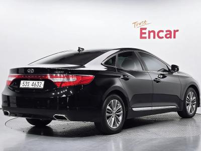 2017 Hyundai Grandeur
