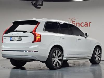 2022 Volvo XC90