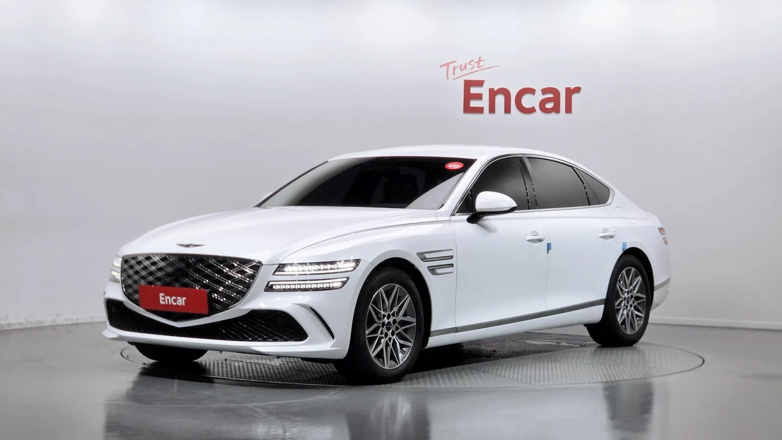 2025 Genesis G80