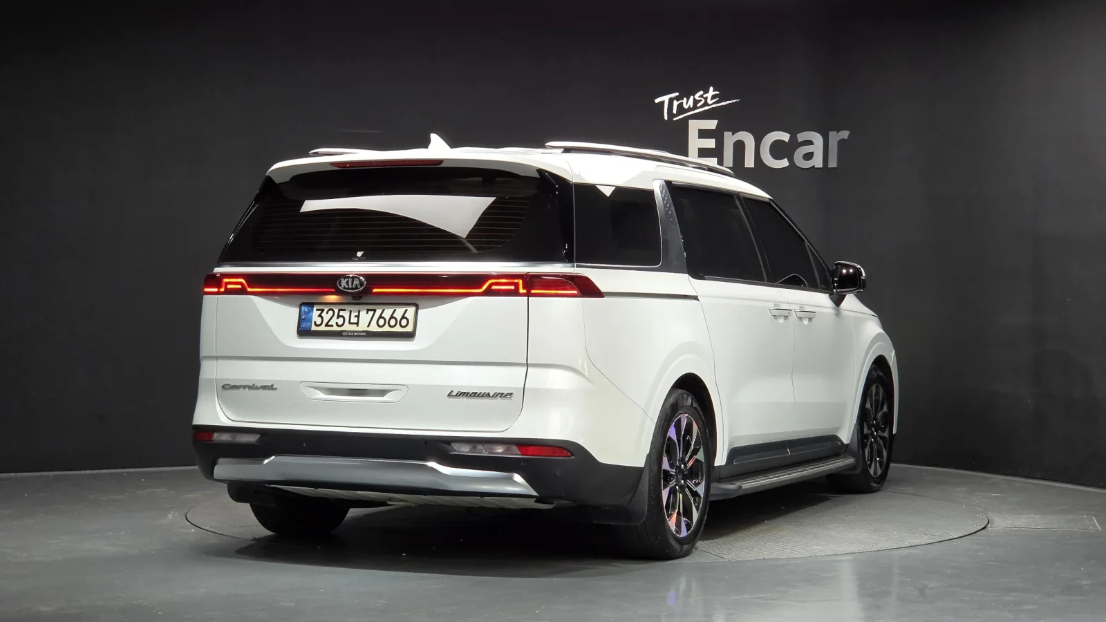 2021 Kia Carnival