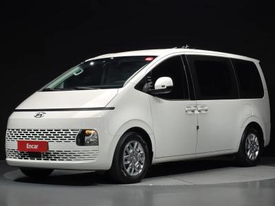 2022 Hyundai Staria