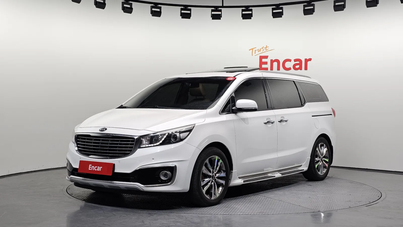 2015 Kia Carnival