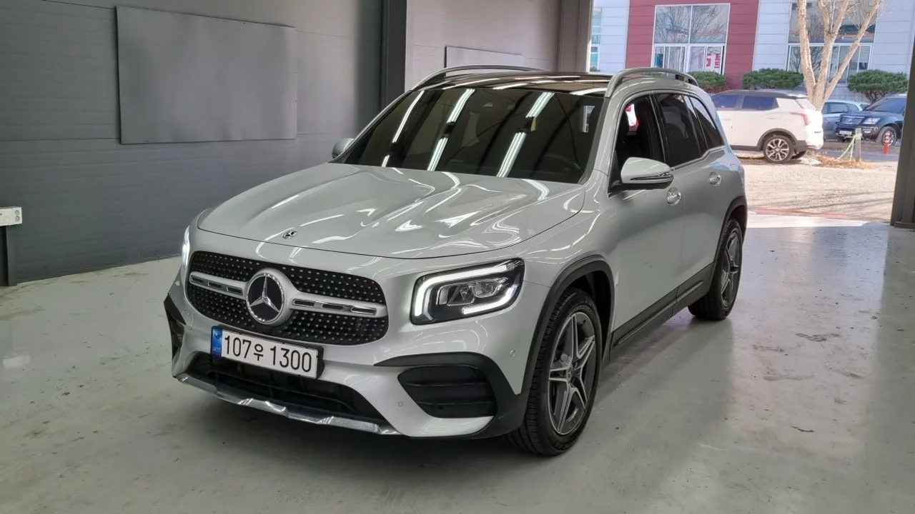 2020 Mercedes-Benz GLB-Class