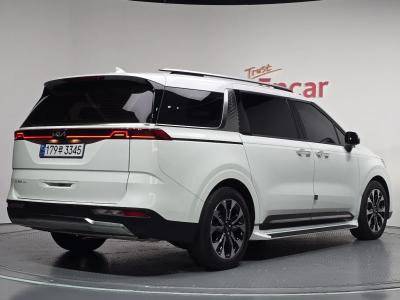 2023 Kia Carnival