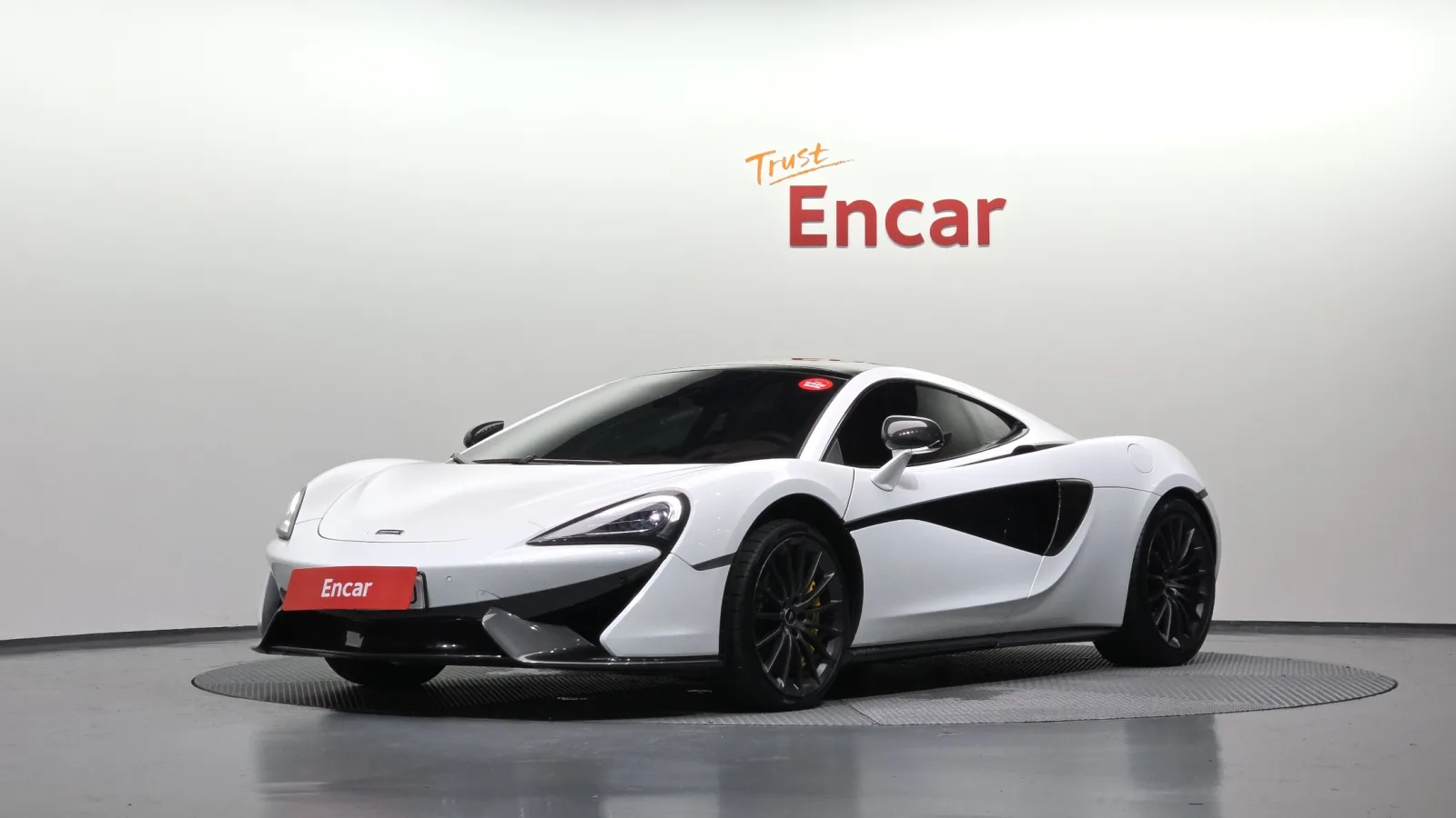 2018 McLaren 570GT