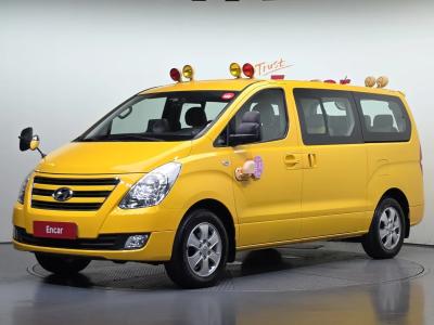 2016 Hyundai Starex