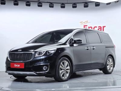 2015 Kia Carnival