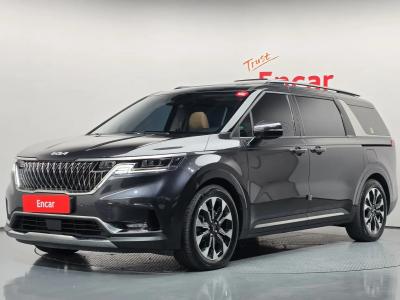 2023 Kia Carnival