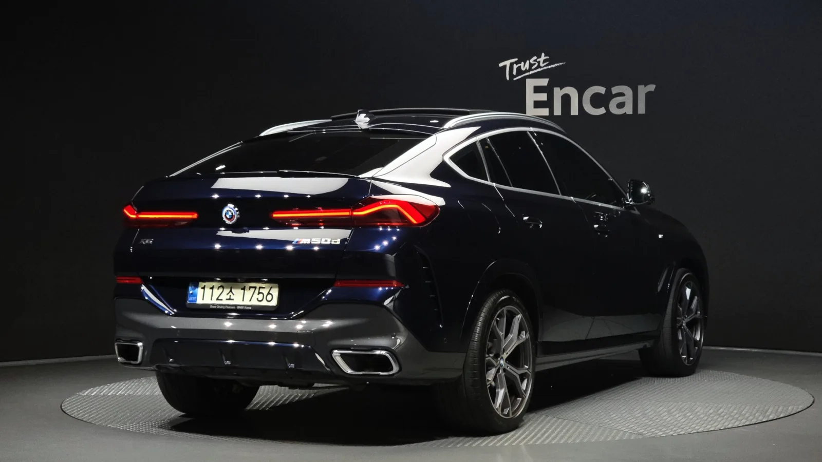 2021 BMW X6