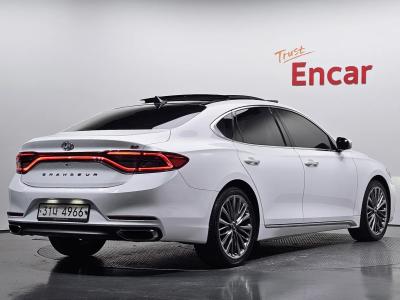 2019 Hyundai Grandeur