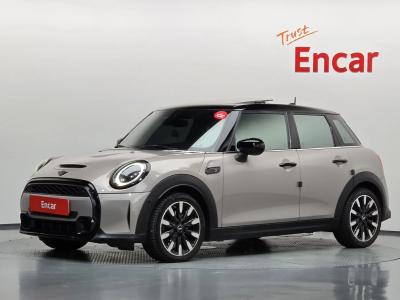 2022 MINI Cooper