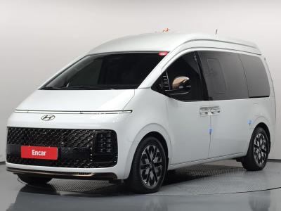 2022 Hyundai Staria