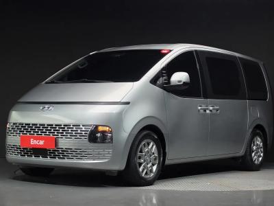 2022 Hyundai Staria