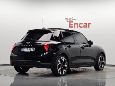 2026 MINI Cooper