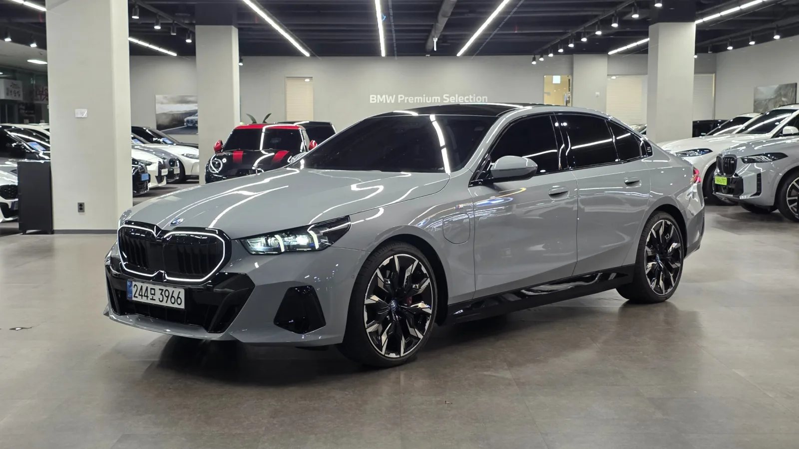 2025 BMW 5-Series