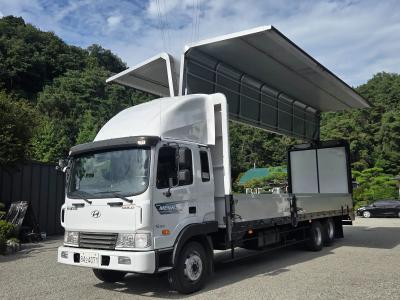 Hyundai Megatruck 2015