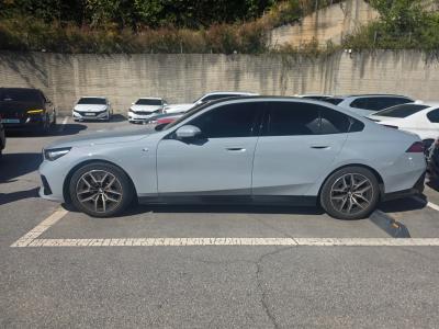 2025 BMW 5-Series