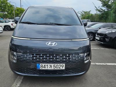 2022 Hyundai Staria