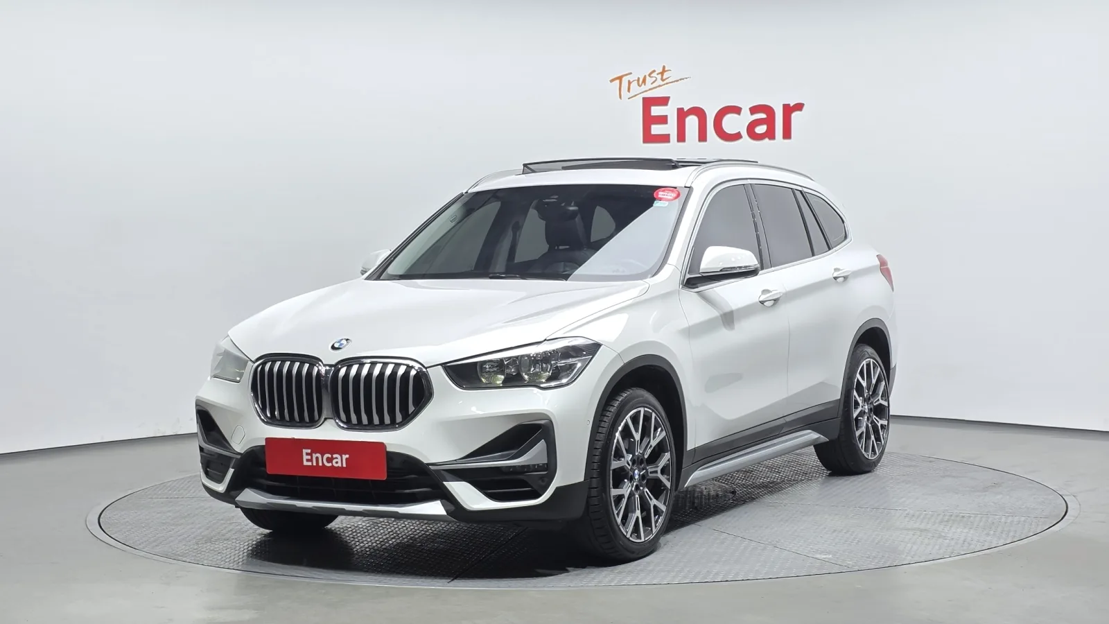 2022 BMW X1
