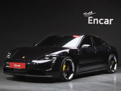 2021 Porsche Taycan