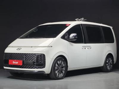 2022 Hyundai Staria