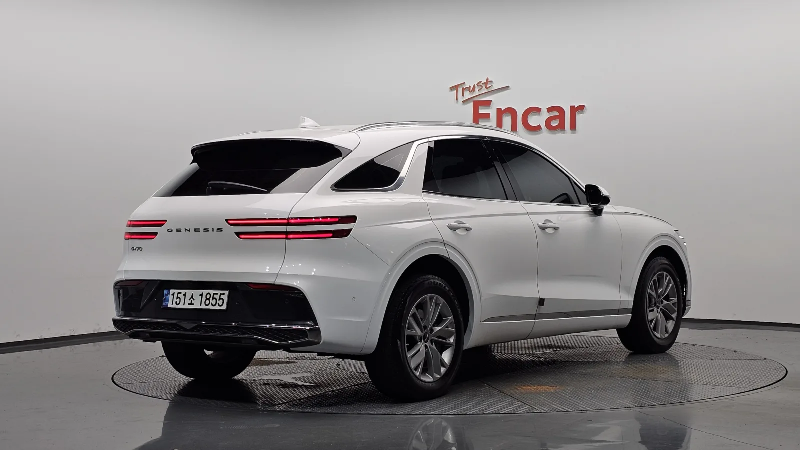 2025 Genesis GV70