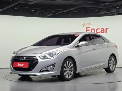 2012 Hyundai i40