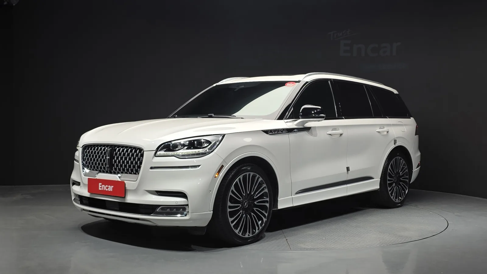 2023 Lincoln Aviator
