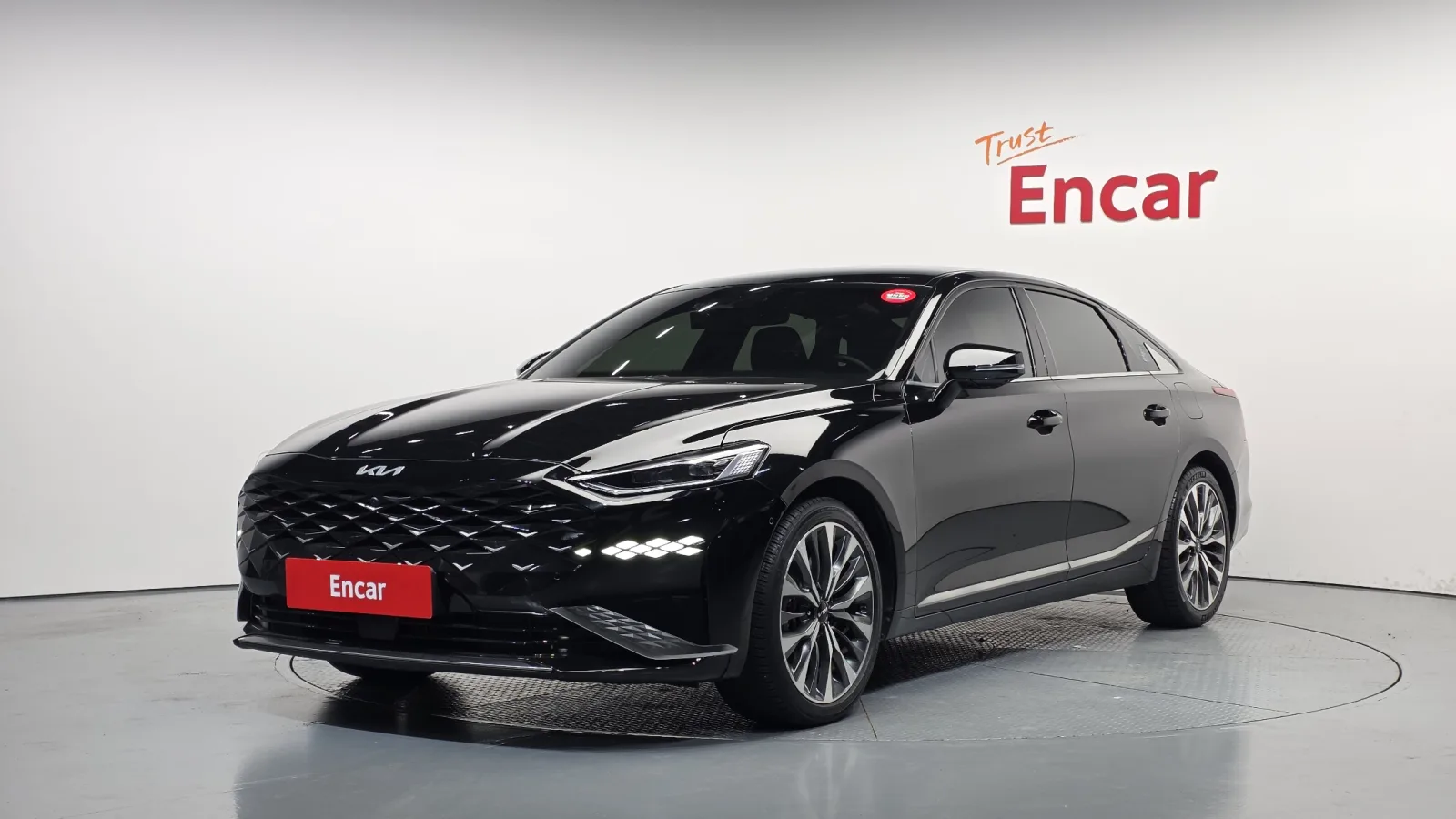 2023 Kia K8