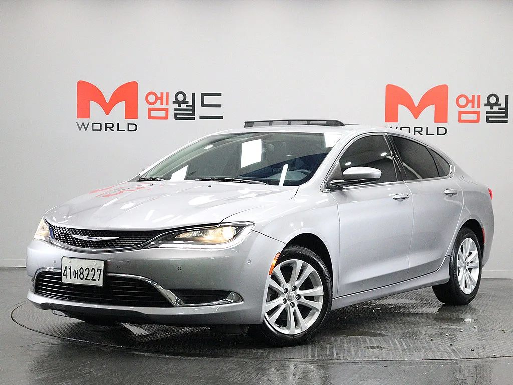 2015 Chrysler 200