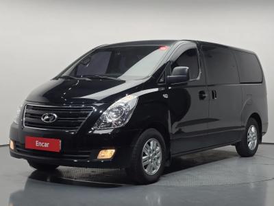2017 Hyundai Starex