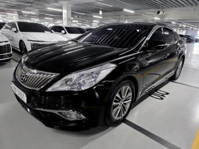 2016 Hyundai Grandeur