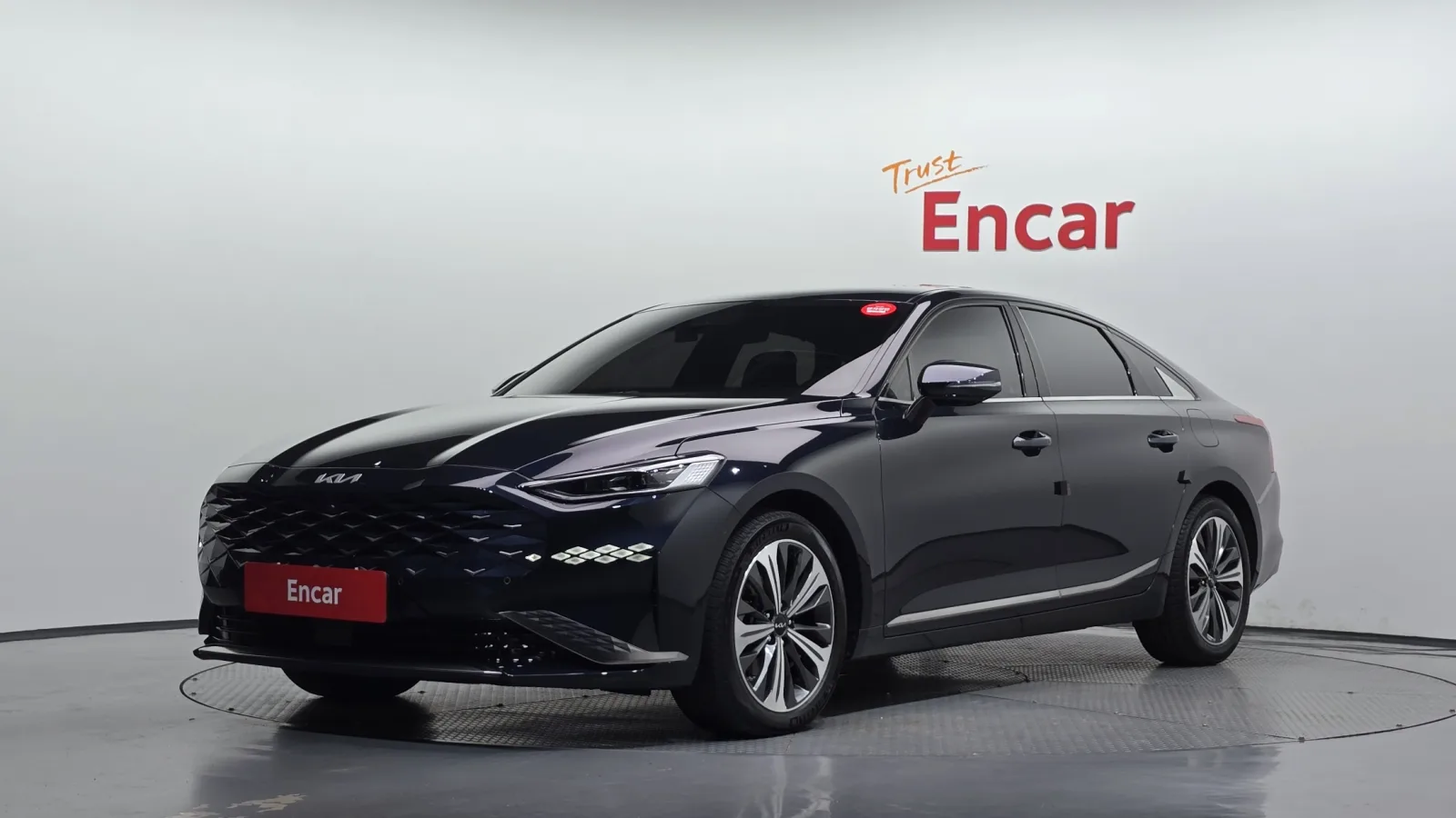 2022 Kia K8