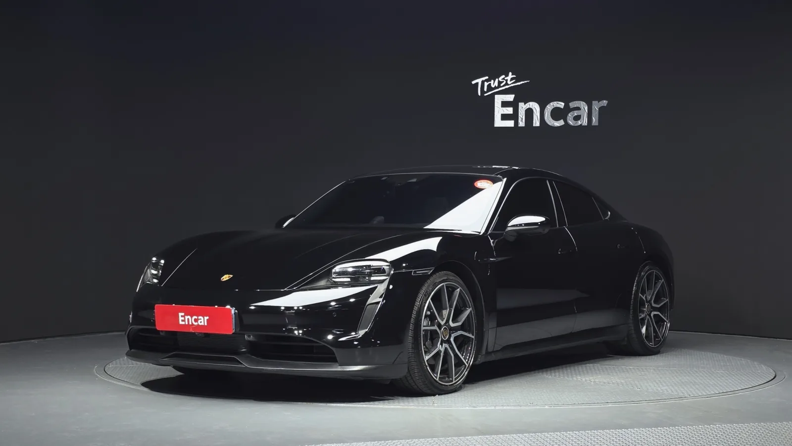 2023 Porsche Taycan