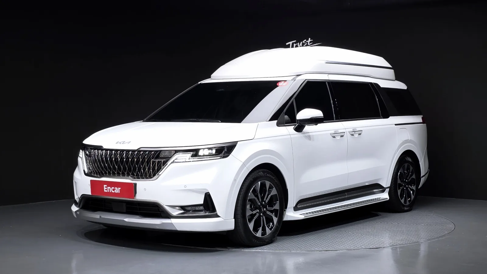 2023 Kia Carnival