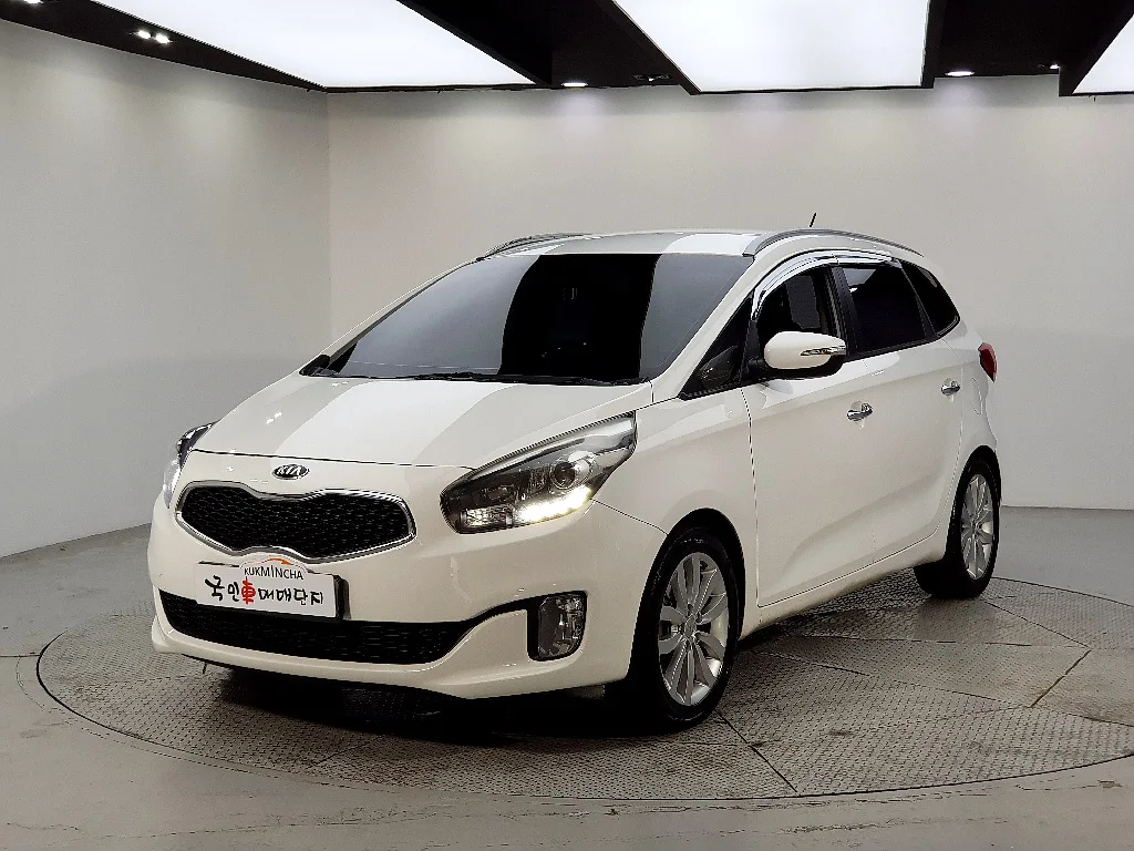 2014 Kia Carens