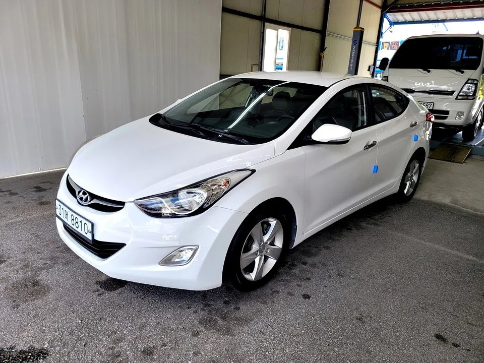 2012 Hyundai Elantra