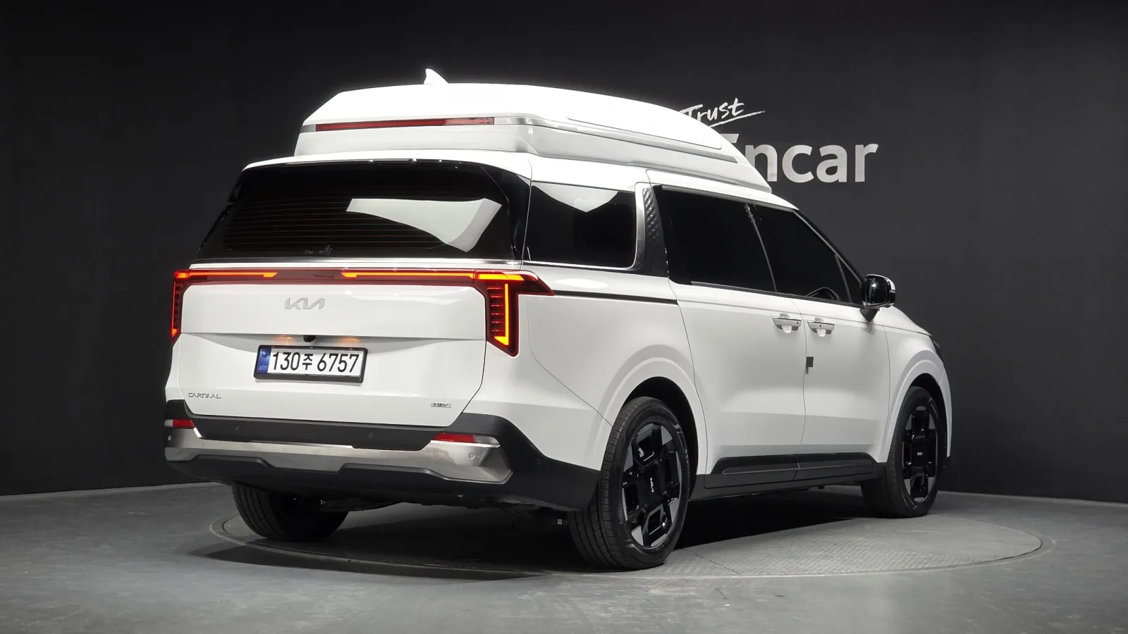 2025 Kia Carnival