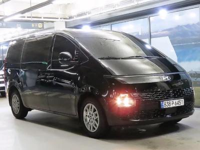 2025 Hyundai Staria