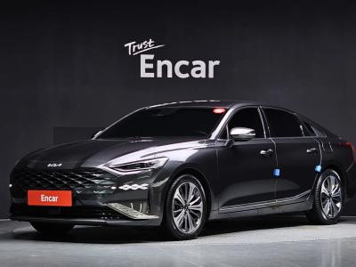 2022 Kia K8