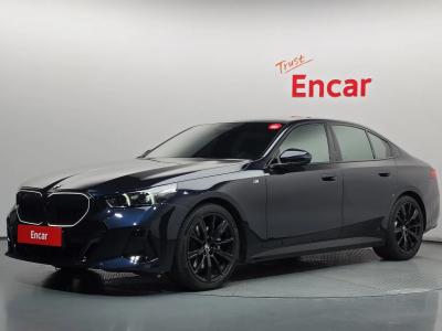 2025 BMW 5-Series