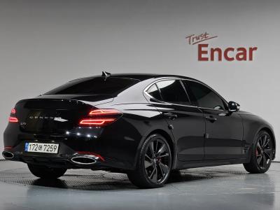 2022 Genesis G70