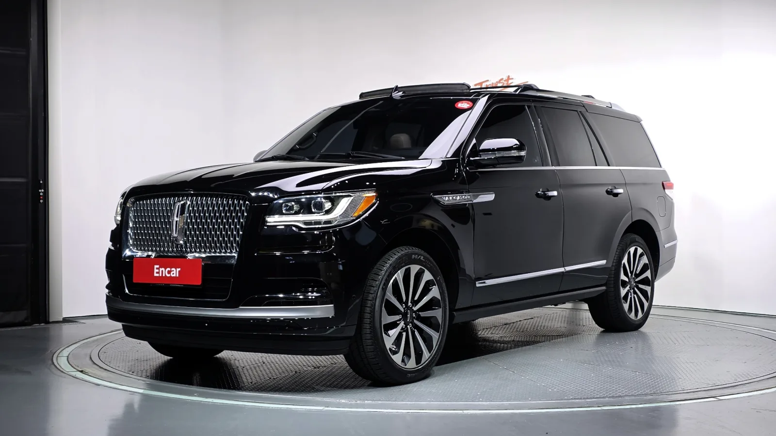 2022 Lincoln Navigator
